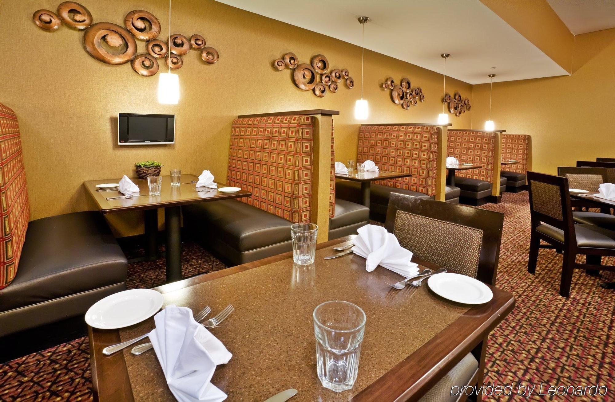 Springhill Suites By Marriott Дентон Экстерьер фото